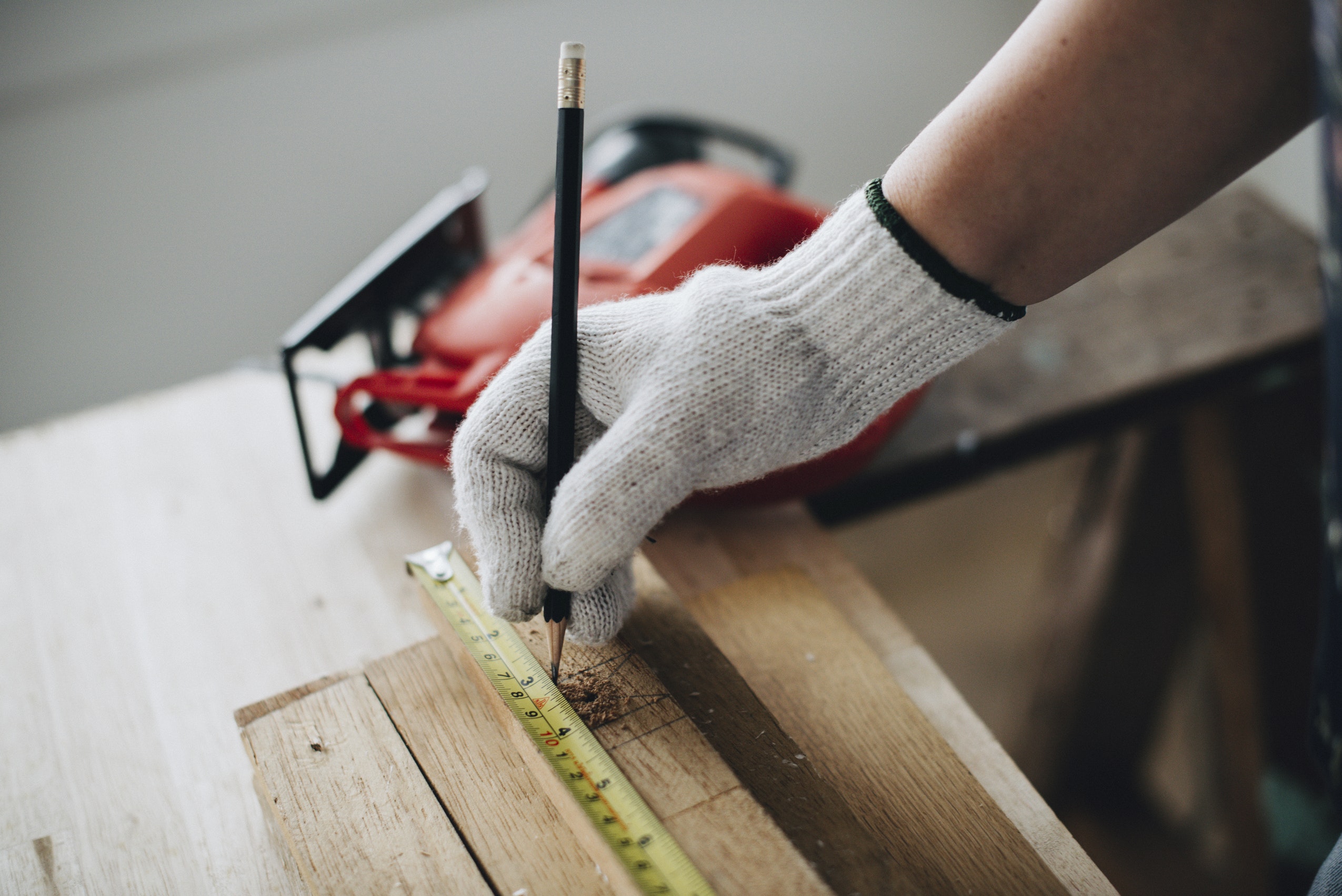 Planlegging av totalrenovering med arkitekttegninger – kvalitetssikret entreprenør